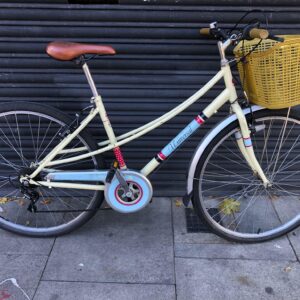 Universal Ladies hybrid Bike - Image 1