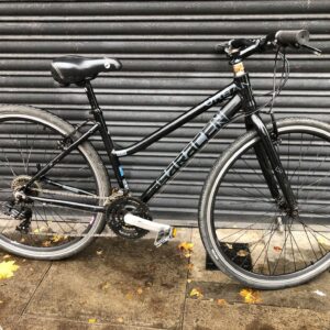 Saracen urban Ladies hybrid light weigh Bike fully serviced - Image 1