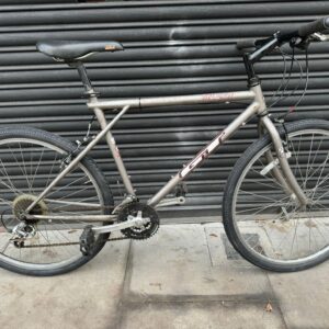 Gt hybrid Bike fully serviced - Image 2