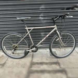 Gt hybrid Bike fully serviced - Image 1