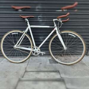 Charge Plug Single Speed bike - Image 1
