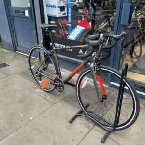 Pinnacle Laterite 3 Road Bike - Image 2