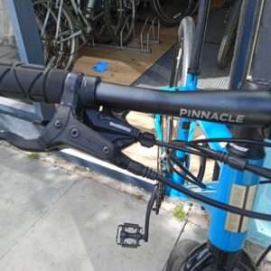 Pinnacle lithium Hybrid bike - Image 3