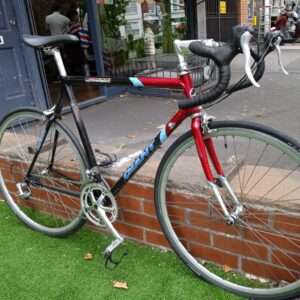 Giant CFR road bike - Image 2