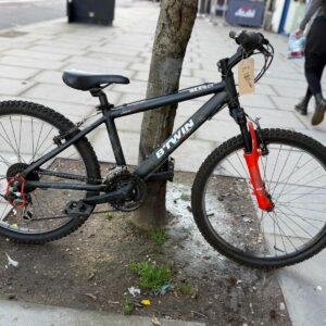 Btwin Child bike - Image 1